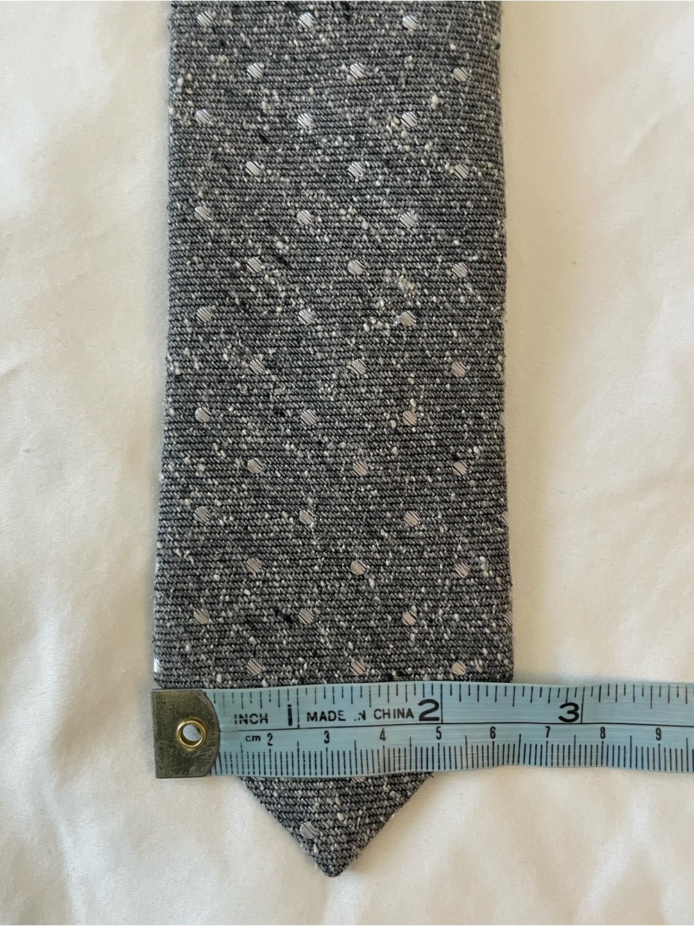 The Tie Bar Gray Speckled Knit Tie - Picture 4 of 7